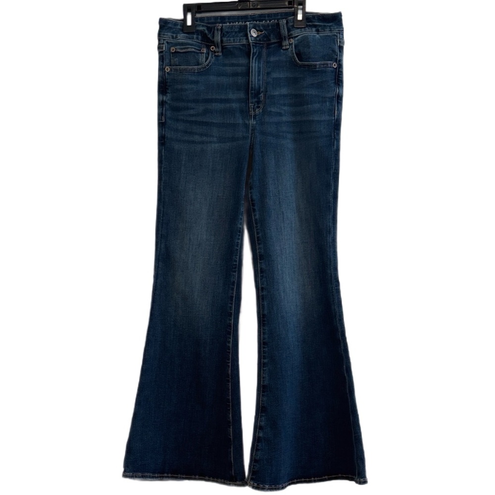 VGUC⭐️ American Eagle AE Festival Flare NEXT Level Stretch Jeans Size 8 Short